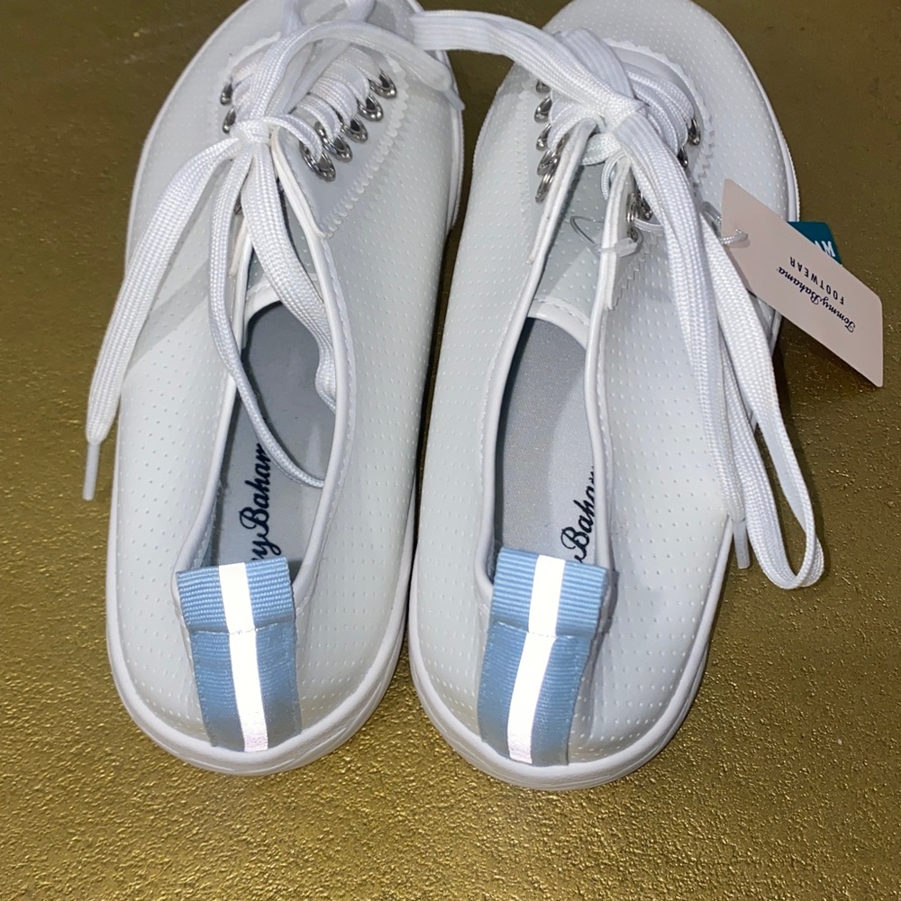 NWT Tommy Bahama Women's White Lace Up‎ Sneaker Tennis Shoes - Picture 3 of 4